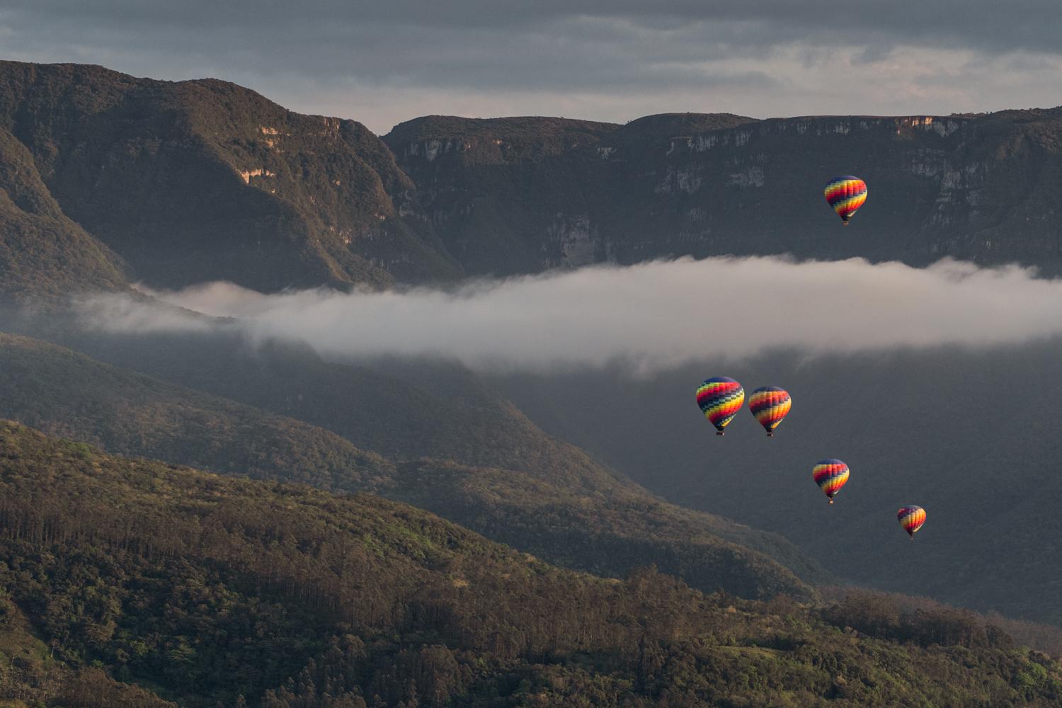 [Voo de Balão nos Canyons em Praia Grande Santa Catarina]